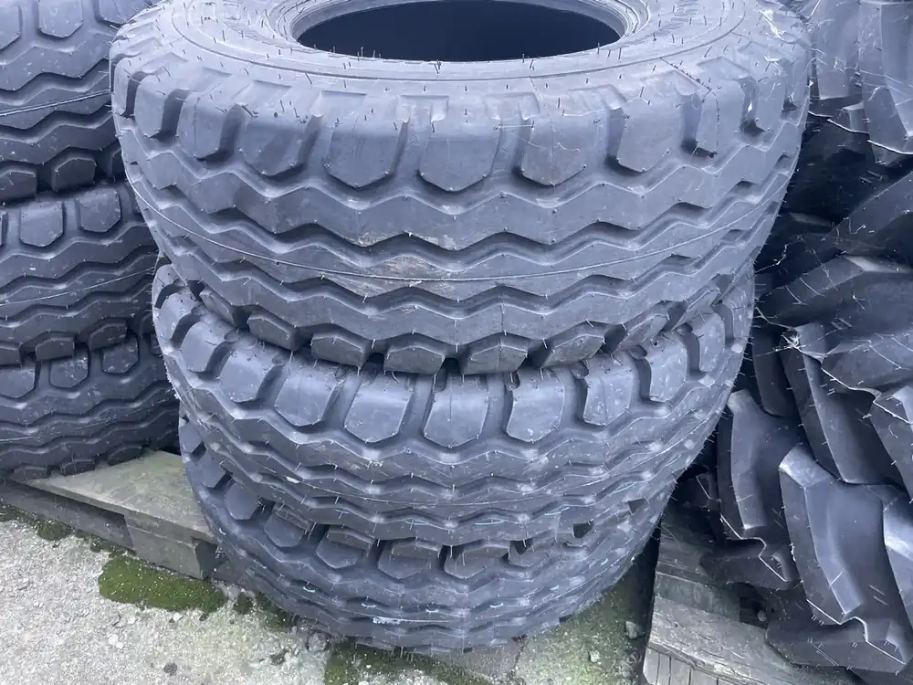 Reducere extra ANVELOPA 11.5/80-15.3 MITAS IM-04 16PR 141A8 TL