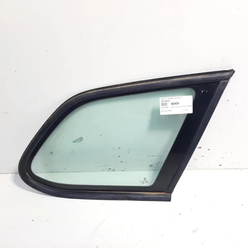 Cumpără acum Geam fix caroserie dreapta spate, Vw Golf 5 Variant (1K5) (id:563424)