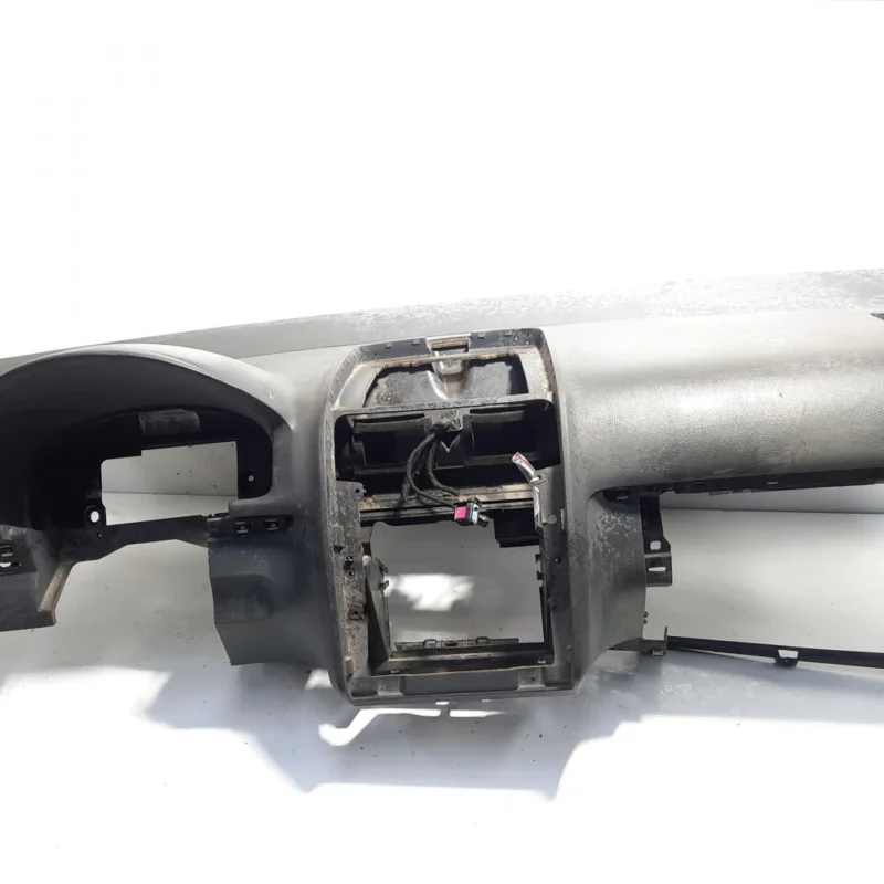 Plată securizată Plansa bord, VW Touran (1T1, 1T2) (id:563687)