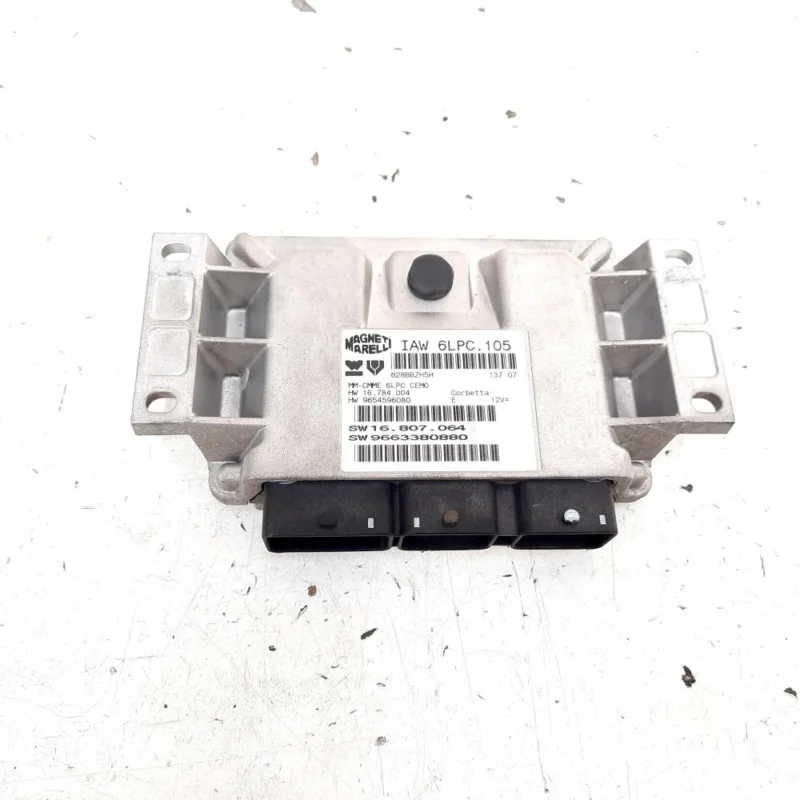 Ieftin Calculator motor ECU, cod 9663380880, 9654596080, Citroen C3 (I) 1.4 benz, KFU (idi:538527)