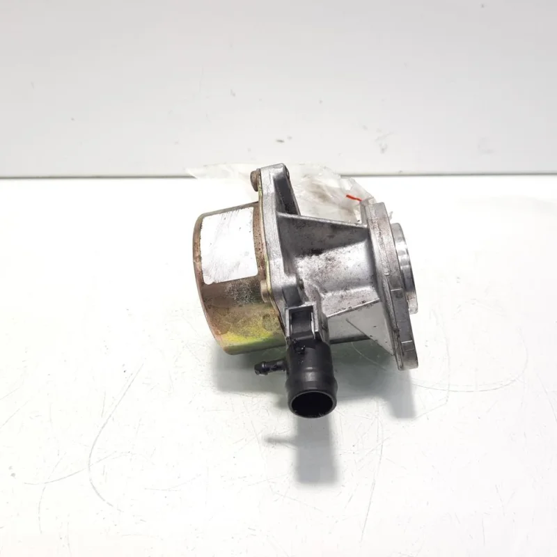 Cumpără online Pompa vacuum, Renault Clio 3, 1.5 DCI, K9K729 (idi:557151)