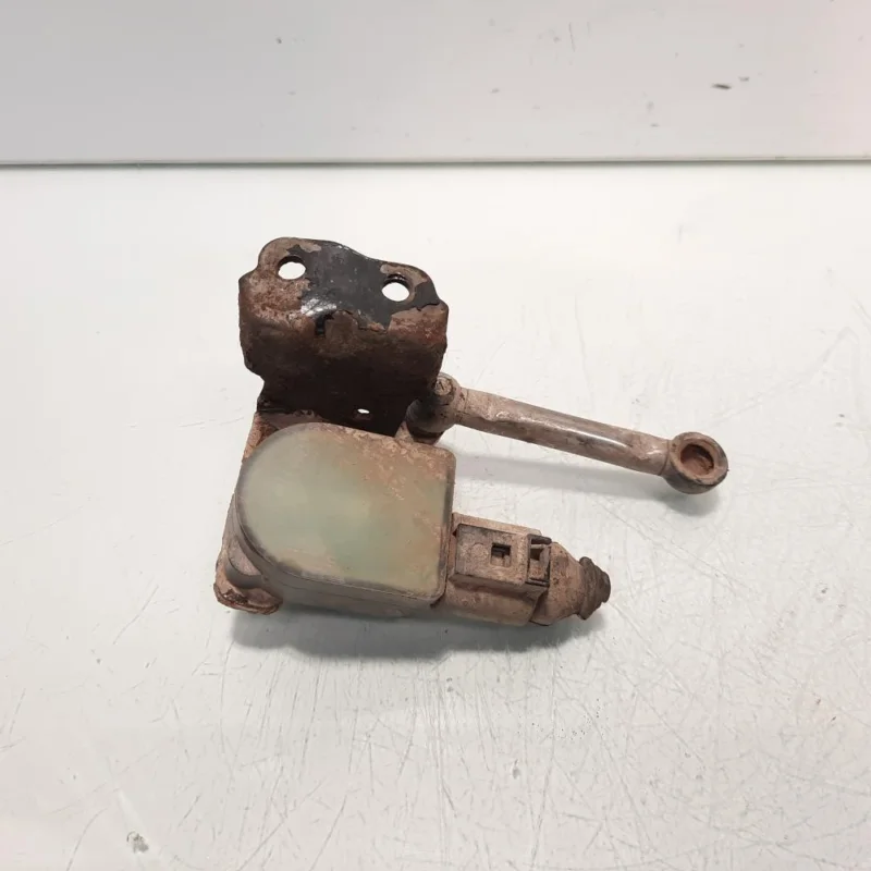 Nu rata Senzor nivel balast xenon, cod 1T0907503, Skoda Octavia 2 Combi (1Z5) (id:562717)