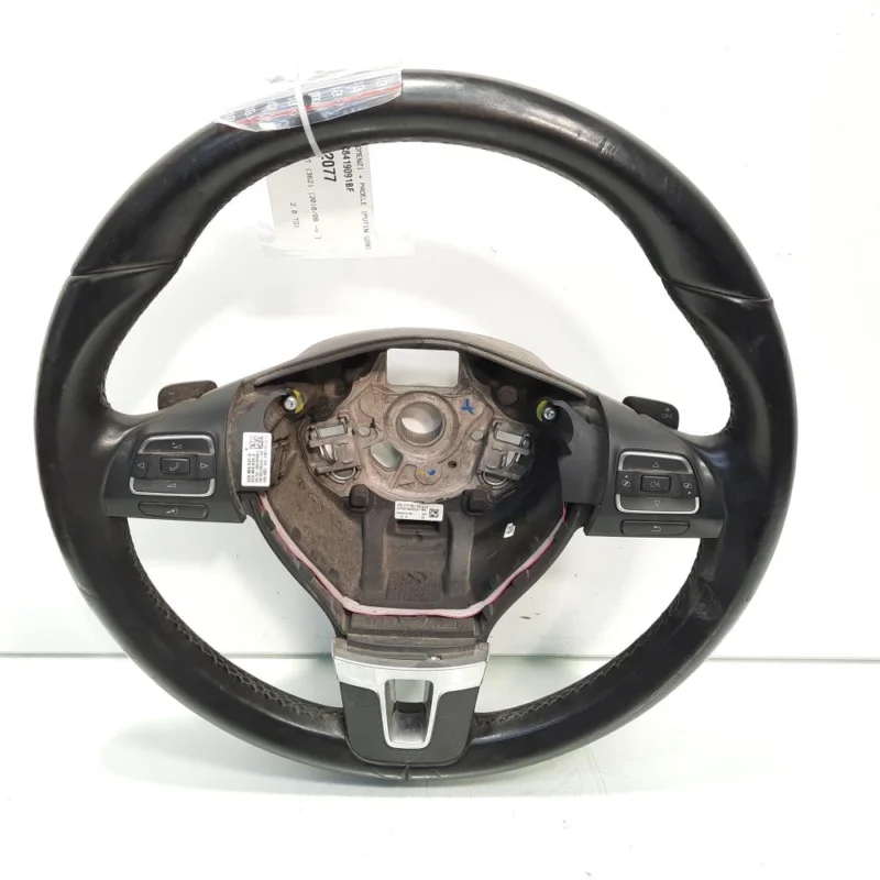 Cumpără online Volan piele cu comenzi cu padele cod 3C8419091BF, VW Passat (362) (id:562077)