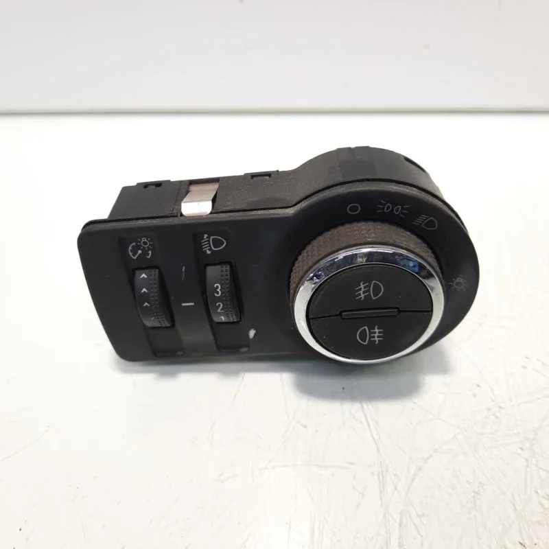 Bloc lumini cu proiectoare, cod GM13268695, Opel Astra J Combi (idi:559784) Noutate