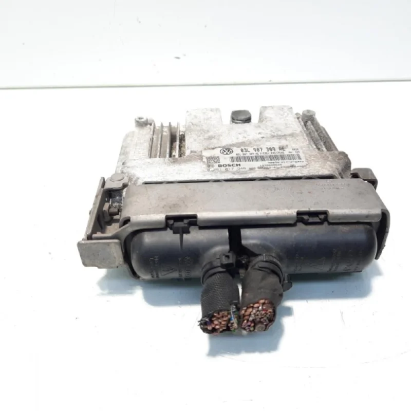 Calculator motor ECU, cod 03L907309AE, 0281017946, VW Passat Variant (365), 2.0 TDI, CFF (id:560558) Ofertă specială