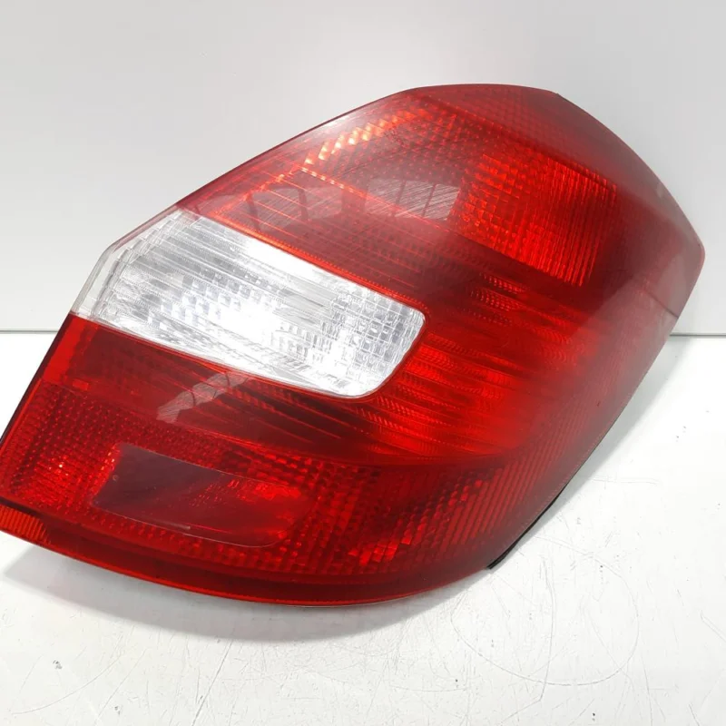 Plată securizată Stop dreapta aripa, cod 5J6945096, Skoda Fabia 2 (5J, 542) (id:559711)