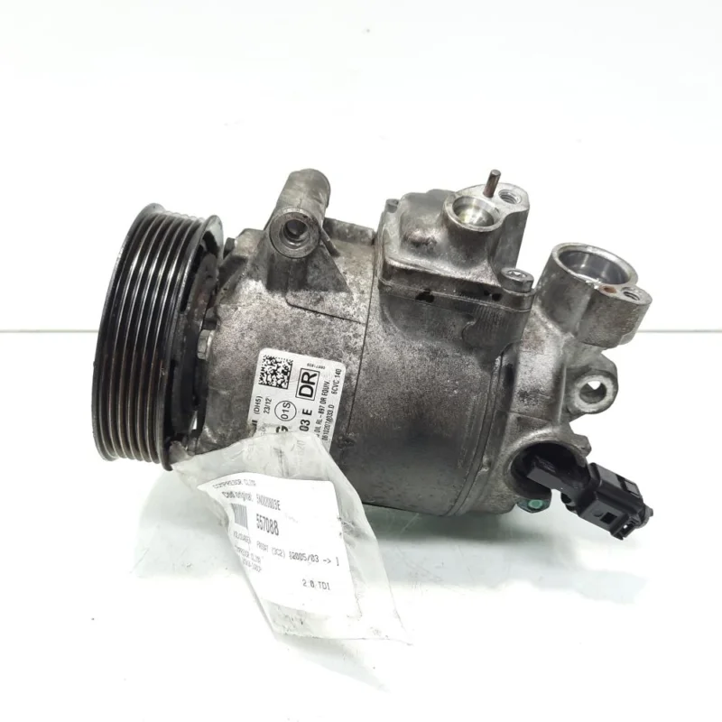 Compresor clima, cod 5N0820803E, Vw Jetta 3 (1K2), 2.0 TDI, CBA (idi:557088) Livrare gratuită