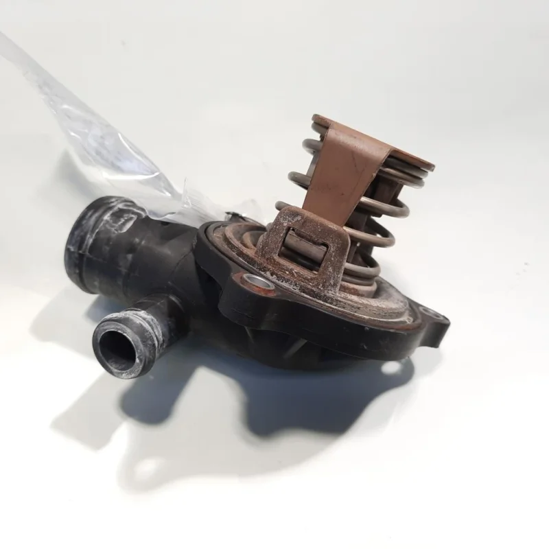 Expediere rapidă Corp termostat, cod 059121111AA, Audi A4 (8K2, B8), 2.7 TDI, CGK (idi:537089)