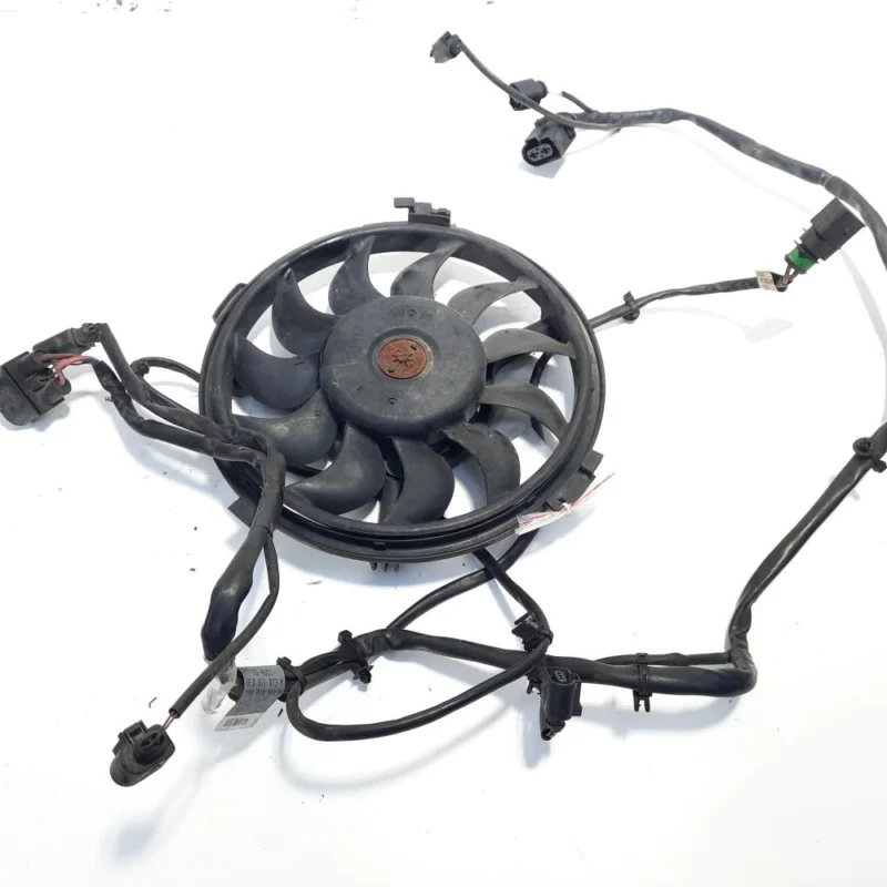 Electroventilator, Audi A4 Avant (8ED, B7) 2.7 tdi (id:559131) Cumpără acum