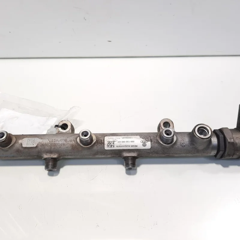 Ultima șansă Rampa injectoare dreapta cu senzor, cod 059130090AH, Audi A4 Allroad (8KH, B8), 2.7 TDI. CGK (idi:537072)