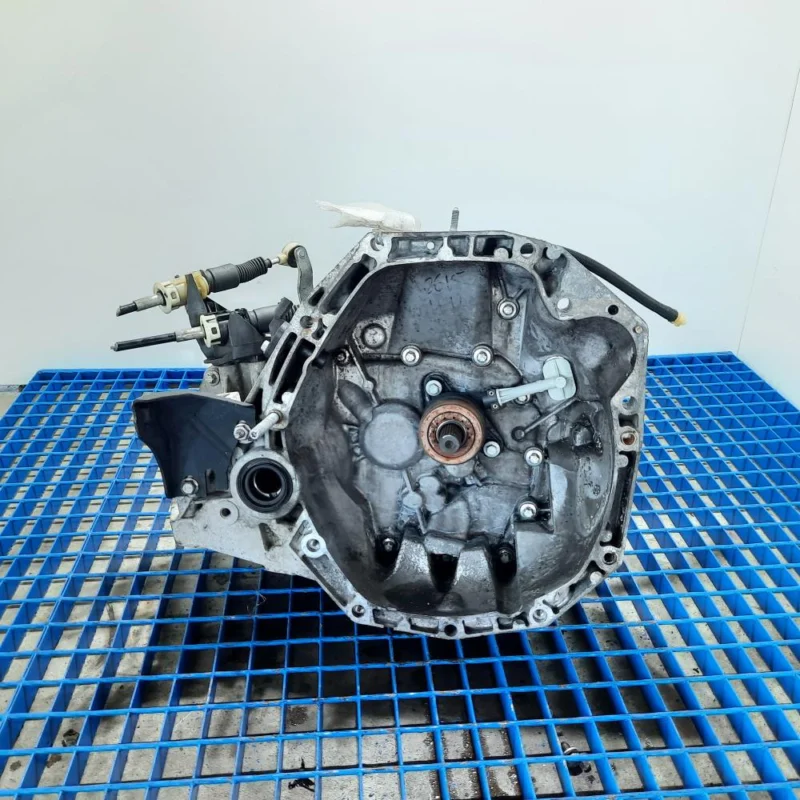 Cutie viteza manuala, Renault Clio 4, 1.5 DCI, 5 vit man (pr:110747) Popular