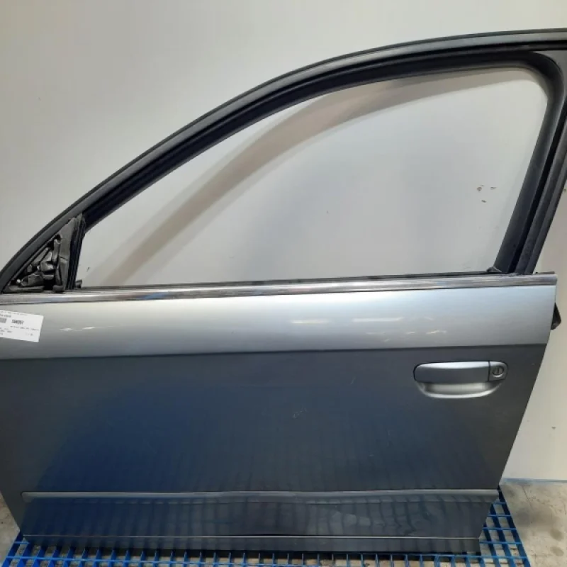 Ofertă de sezon Usa stanga fata, Audi A4 Avant (8ED, B7) (id:559267)