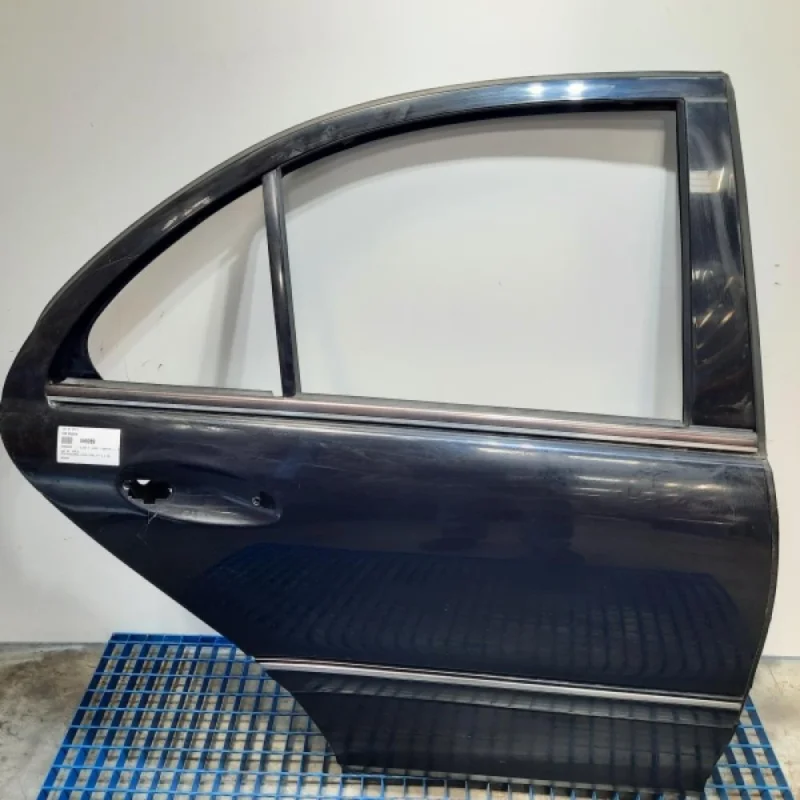 Retur ușor Usa dreapta spate, Mercedes Clasa C (W203) (id:559269)