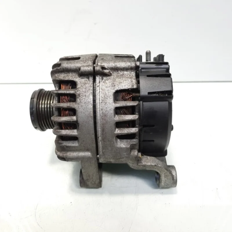 Alternator 180A Valeo, cod 8578608, Bmw 4 Cabriolet (F33, F83), 2.0 diesel, N47D20C (pr:110747) Doar azi