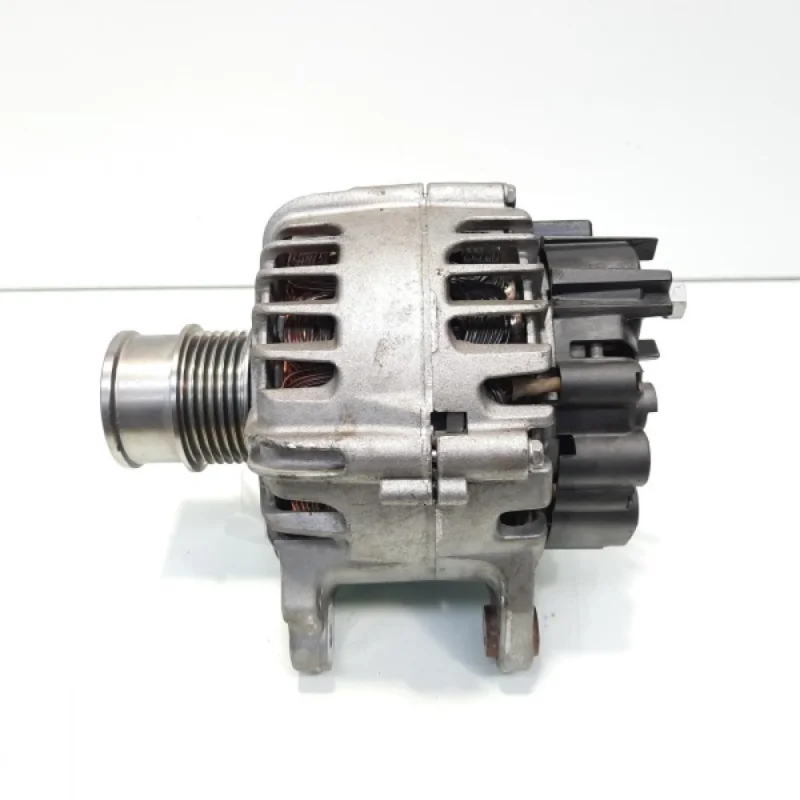 Alternator 110A Valeo, cod 04E903015, Vw Golf 7 (5G), 1.0 TSI, CHZD (idi:543905) Calitate înaltă