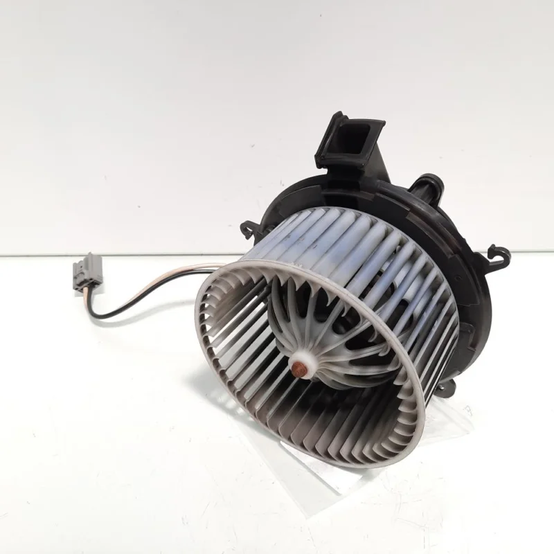 Transport gratuit Ventilator bord, Opel Astra J (idi:539390)