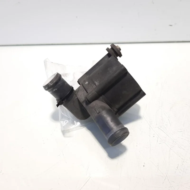 Lichidare de stoc Pompa recirculare apa, Audi A5 Coupe (F53, 9T), 2.0 TDI, CAG (pr:110747)