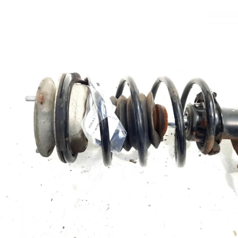 Livrare gratuită Arc fata, Bmw 3 (E90), 3.0 diesel. 306D3 (idi:545090)