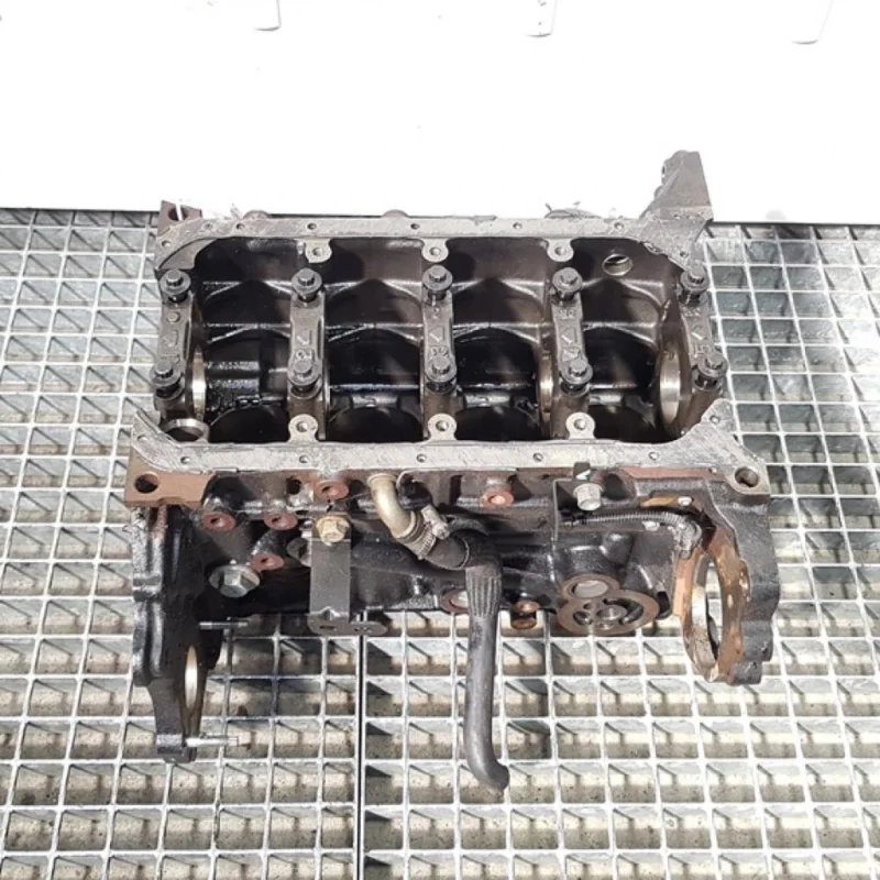 Vezi acum Bloc motor gol, Opel Astra J GTC, 1.7 cdti, A17DTJ (pr:110747)