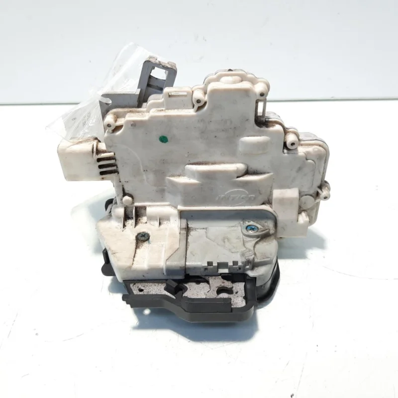 Disponibil imediat Broasca usa stanga spate, cod 8E0839015AA, Audi A4 Avant (8ED, B7) (id:549291)
