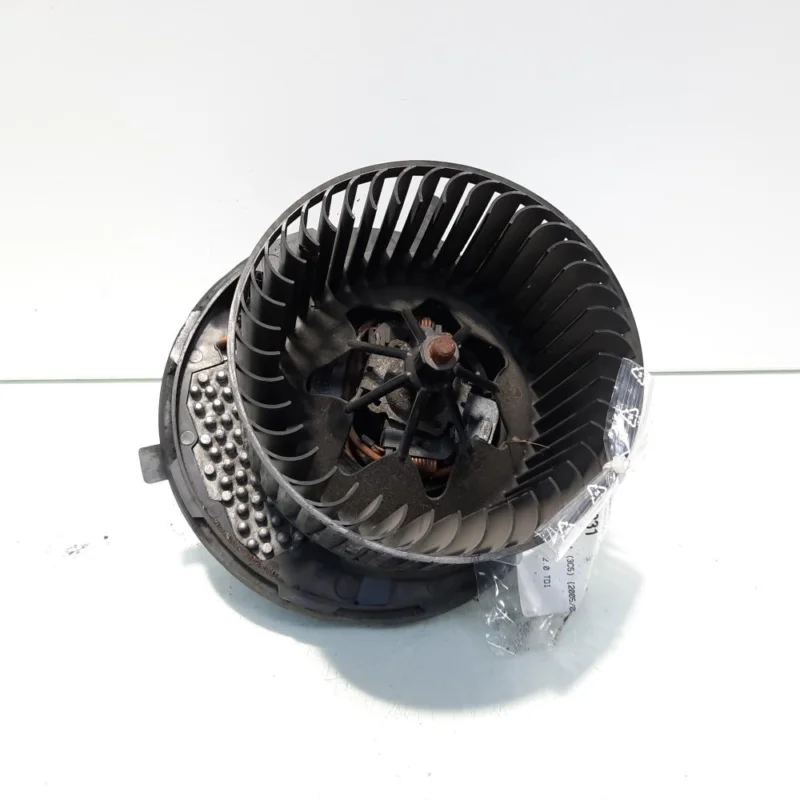 Cumpără acum Ventilator bord climatronic, cod 3C1820015G, VW Passat Variant (3C5) (id:549231)