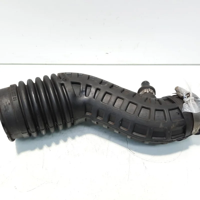 Furtun aer, cod 1022314S01, Nissan Qashqai, 2.0 DCI, M9R (id:548582) Calitate înaltă