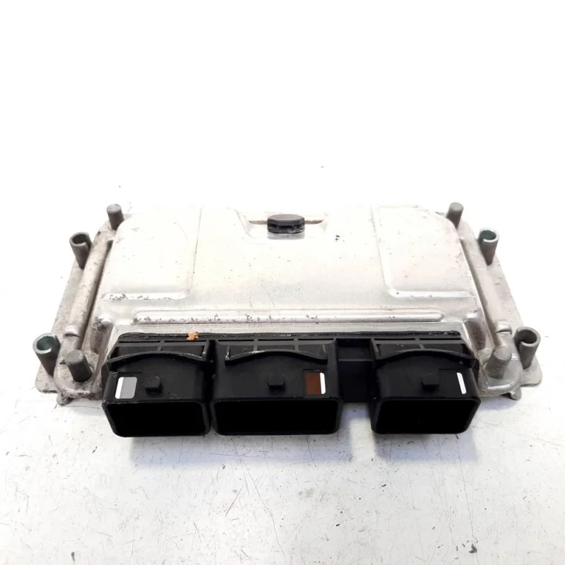Calculator motor, cod 9643897580, 0261207318, Citroen Xsara Van, 1.6 benz, NFU (idi:543622) Vezi acum