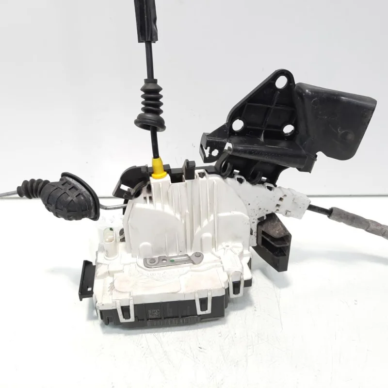 Reduceri Broasca dreapta fata, cod A2047201835, Mercedes Clasa E (W212) (id:543013)