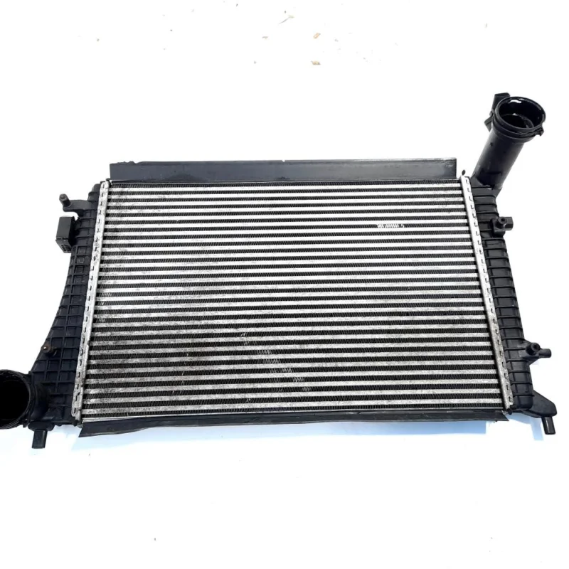 Reducere de preț Radiator intercooler, cod 3C0145803E, Skoda Superb II Combi (3T5), 2.0 TDI, BMP (idi:512670)
