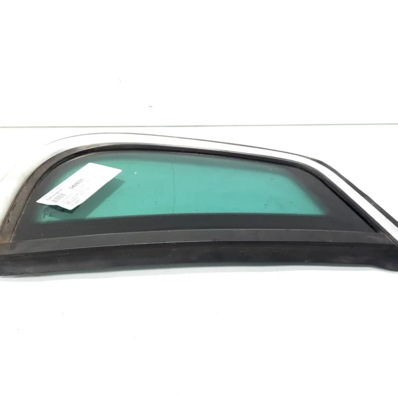 Noutate Geam fix caroserie dreapta spate, Vw Tiguan (5N) (id:542631)