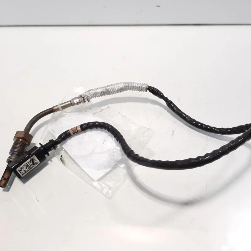 Sonda temperatura gaze, cod 04L906088HT, VW Passat (3G2), 2.0 TDI, DFG (id:539954) Preferatul clienților