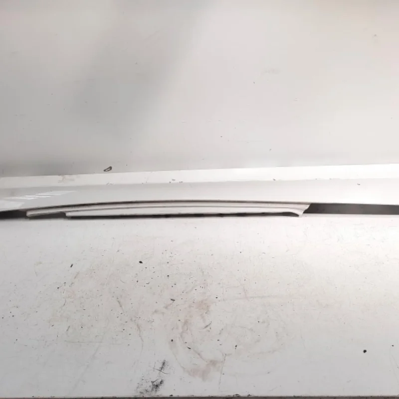 Ornament prag dreapta, Bmw 1 Coupe (E82) (id:540930) Calitate înaltă