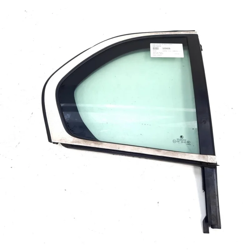 Geam fix dreapta spate, Skoda Superb II (3T4) (id:529426) Reducere extra