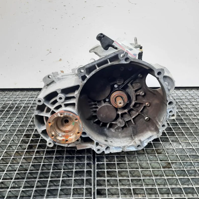 Ultima șansă Cutie viteza manuala, cod LHD, VW Tiguan (5N), 2.0 TDI, CBA, 6 vit man (pr:110747)