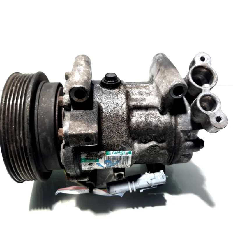 Compresor clima, cod 8200365787A, Renault Clio 3 Combi, 1.5 DCI, K9K770 (idi:514358) Ofertă de sezon