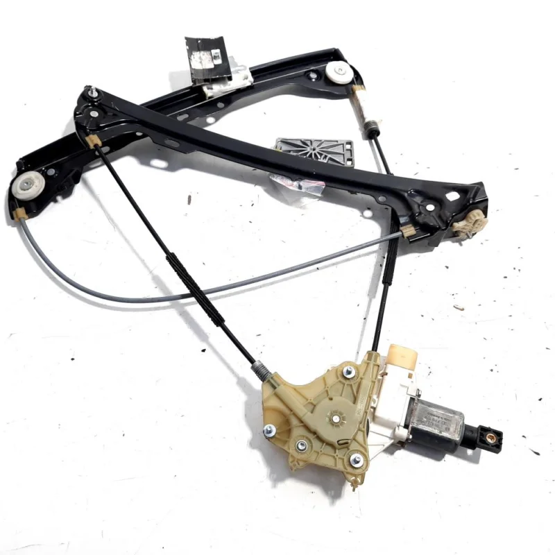 Macara cu motoras dreapta fata, Bmw 3 Cabriolet (E93) (id:525960) Reduceri