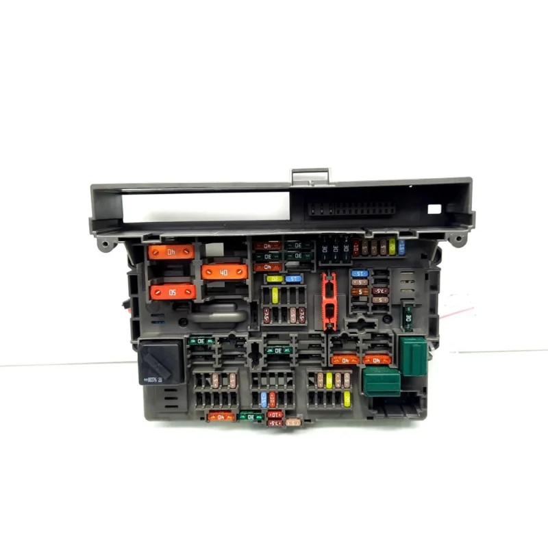 Tablou sigurante, cod 9119446-03, Bmw 1 (E81, E87) 2.0 diesel, N47D20C (id:525563) Reduceri