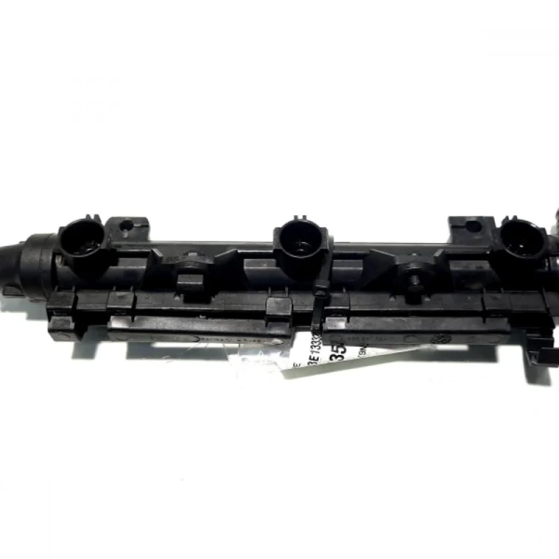 Rampa injectoare, cod 03E133320, Skoda Fabia 1 Praktik, 1.2 benz, AQZ (idi:513549) Ofertă de sezon