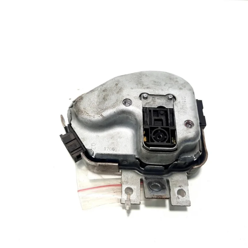 Preț promoțional Motoras blocare ax coloana, cod 4F0905852B, Audi A6 Allroad (4FH, C6) (idi:520814)