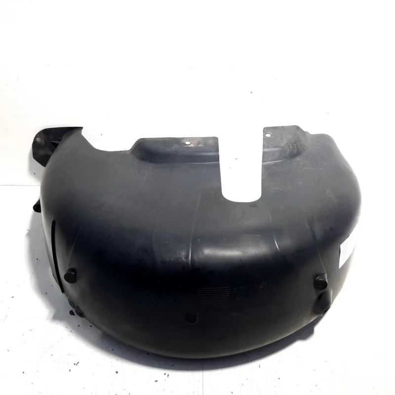 Carenaj roata dreapta spate, cod 9683387380, Citroen C3 (II) (id:520941) Ofertă exclusivă