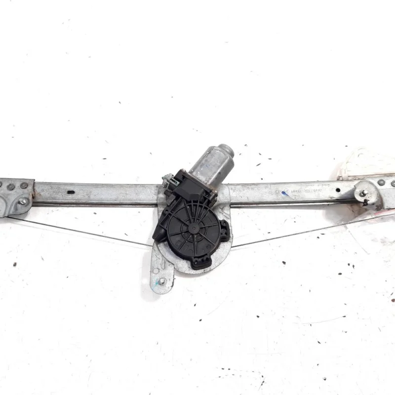 Macara cu motoras dreapta fata, Dacia Logan (LS) (id:519222) Noutate