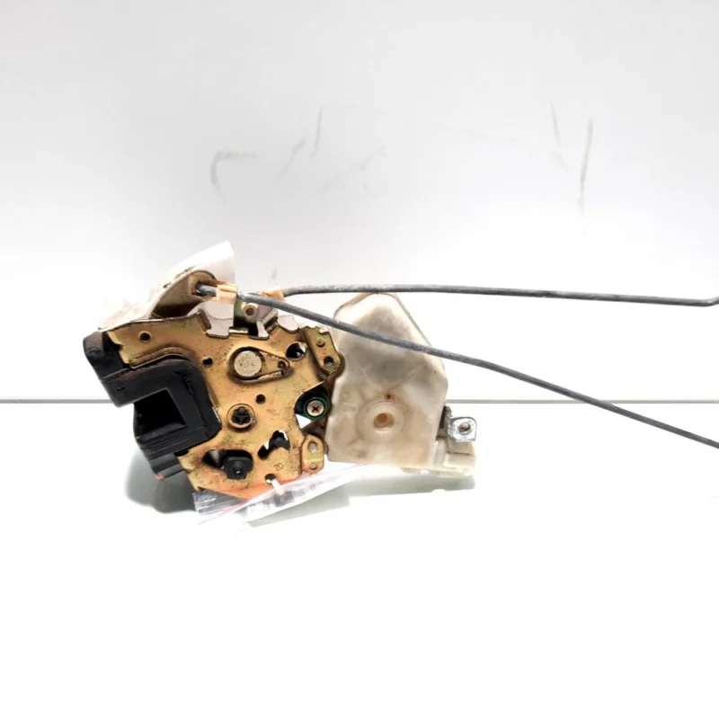 Discount Broasca stanga spate, Nissan X-Trail (T30) (id:519805)