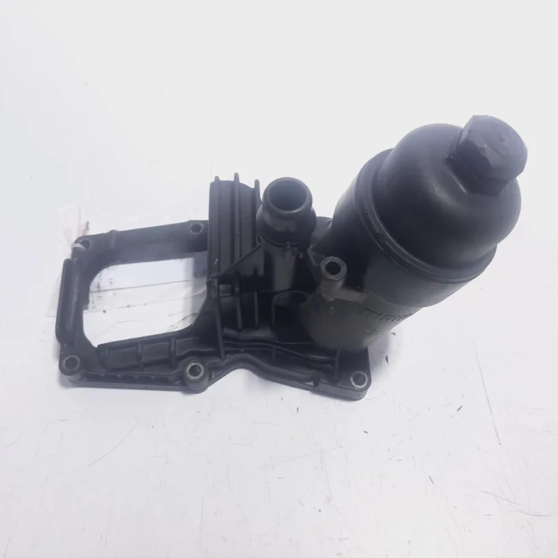 Reducere extra Carcasa filtru ulei, cod 70377932, Bmw 4 (F32), 2.0 diesel, N47D20C (idi:497194)