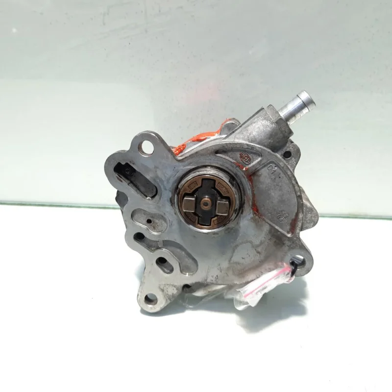 Transport gratuit Pompa vacuum Bosch, cod 03G145209, VW Jetta 3 (1K2), 2.0 TDI, BKD (idi:497954)