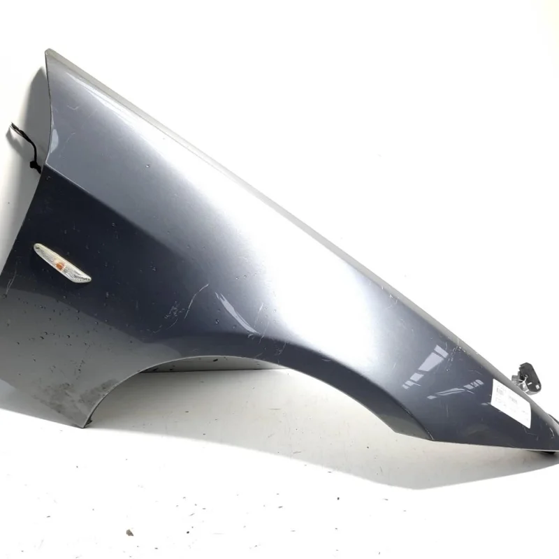 Reducere specială Aripa dreapta fata, Bmw 3 Touring (E91) (id:315025)