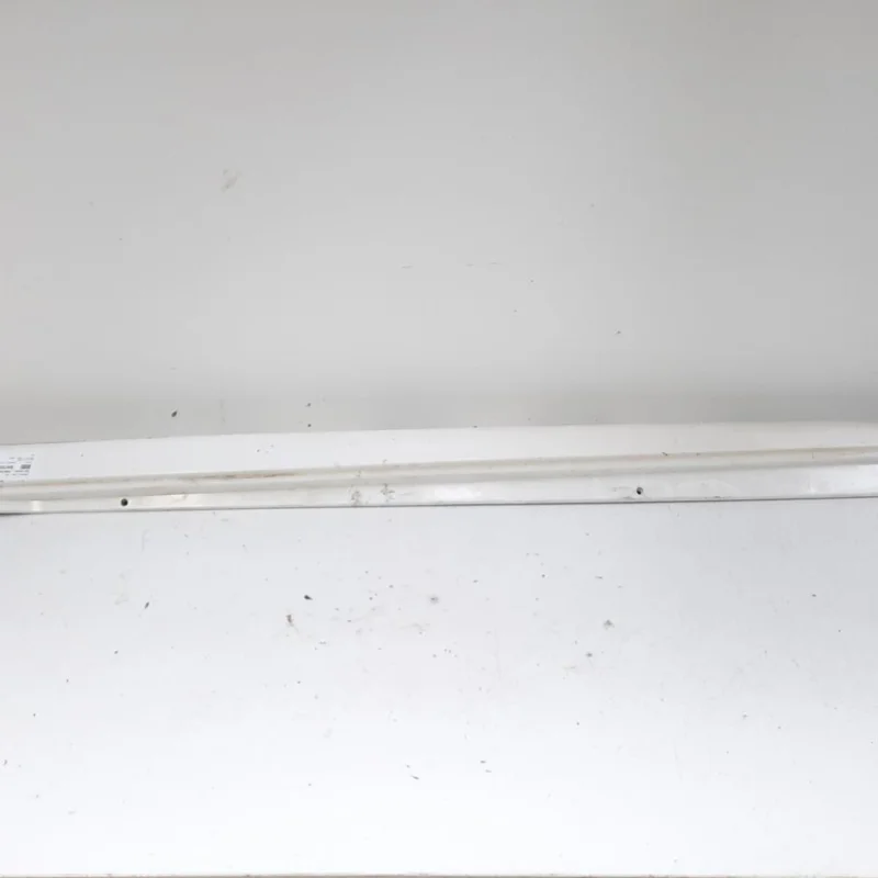 Ultima șansă Ornament prag stanga, cod 75860-05010, Toyota Avensis III (T27) (id:509733)