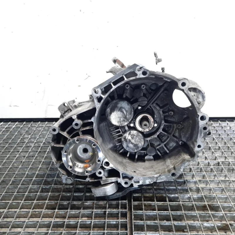 Cutie viteze manuala, cod HDV, VW, 2.0 TDI, BKP, 6 vit man (pr;110747) Noutate