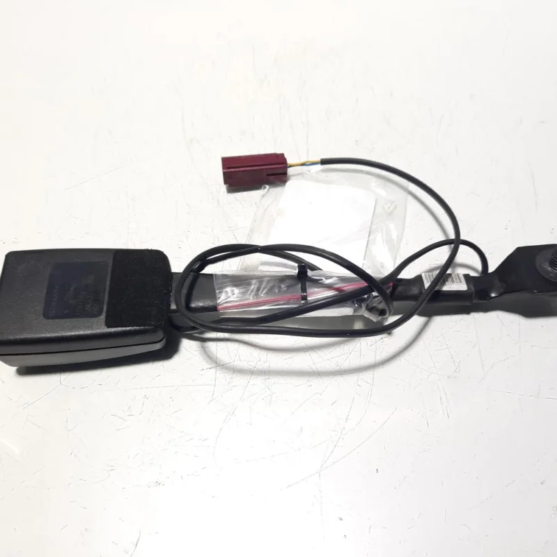 Capsa centura dreapta fata cu fir, cod BM51-61208-AAW, Ford Focus 3 Turnier (id:504522) Bestseller