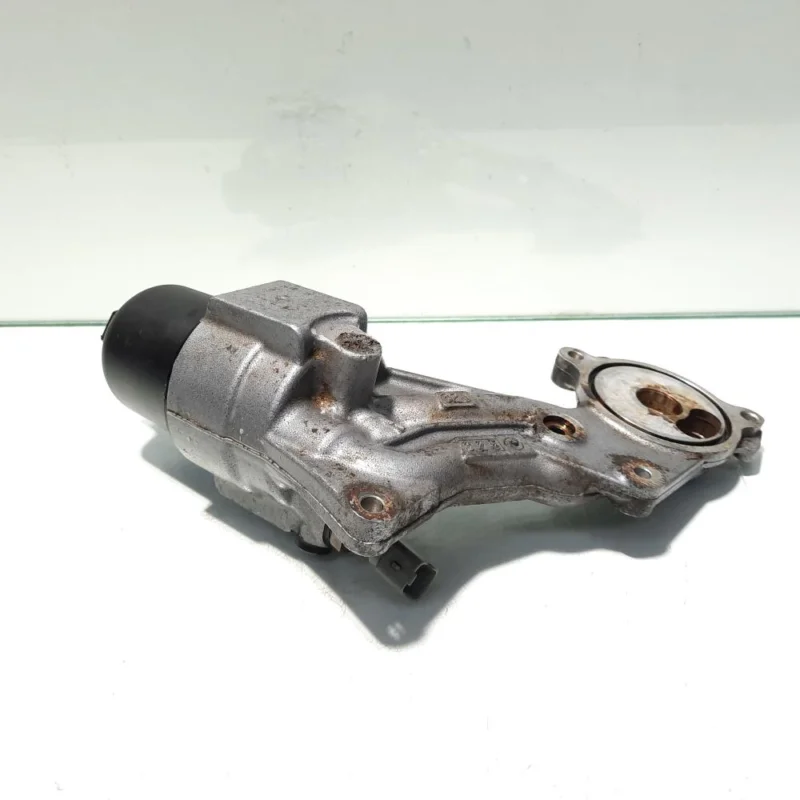 Carcasa filtru ulei, cod 9636015310, Peugeot, 1.6 benz, NFU (idi:499667) Reducere de preț