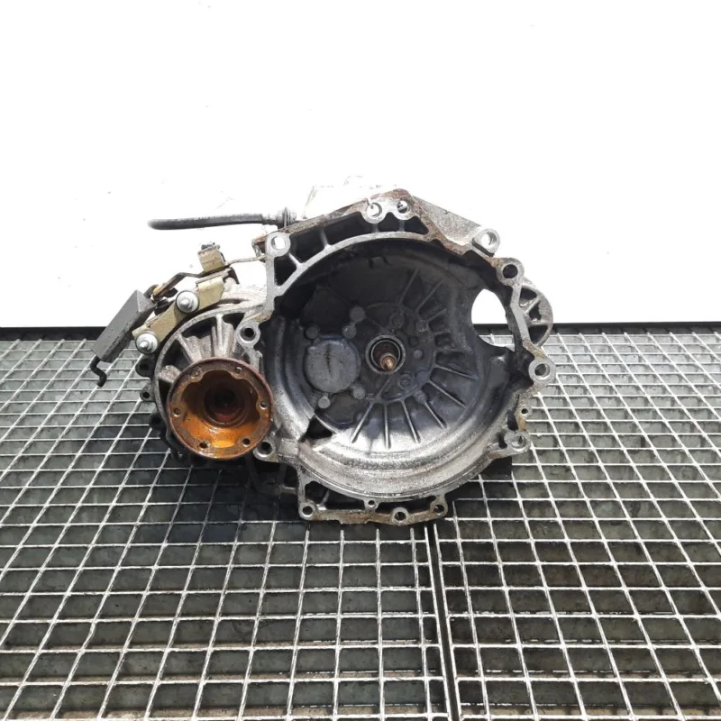 Cutie viteza manuala, cod ERT, Seat Leon (1M1) 1.6 Benz, AZD, 5 vit man (pr:110747) Ofertă limitată